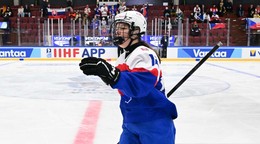 Nela Lopušanová počas MS v hokeji do 18 rokov 2025.