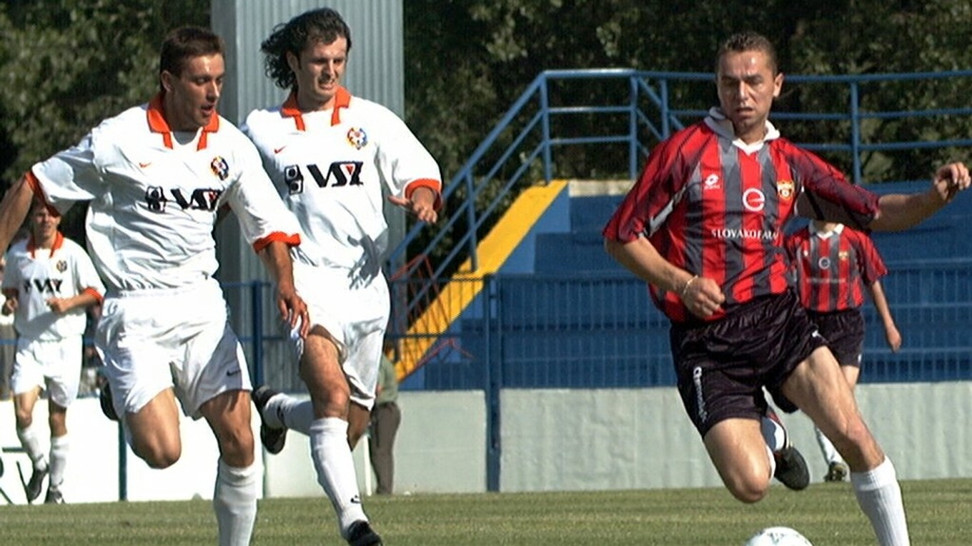 Ruslan Ľubarskij (vľavo) v drese 1. FC Košice.