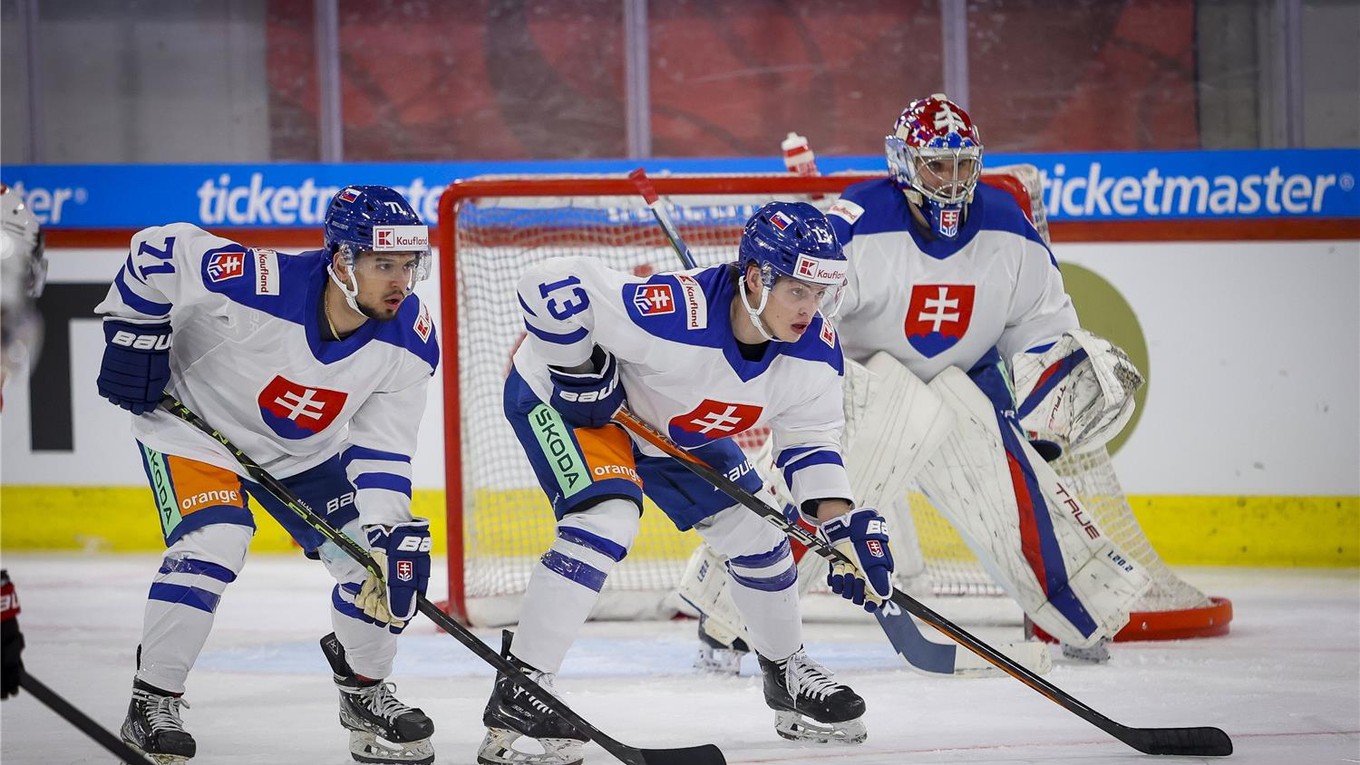 Športový TV program na víkend: Slovenskí hokejisti vyzvú Švajčiarsko v príprave na MS v hokeji 2023.