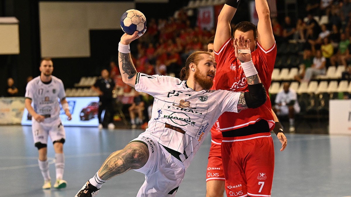 Viačeslav Kasatkin v zápase Tatran Prešov - MŠK Považská Bystrica vo 4. finále Niké Handball Extraligy.