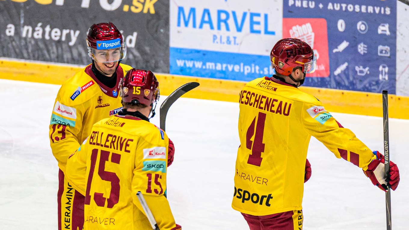 Hokejisti HK Dukla Trenčín.