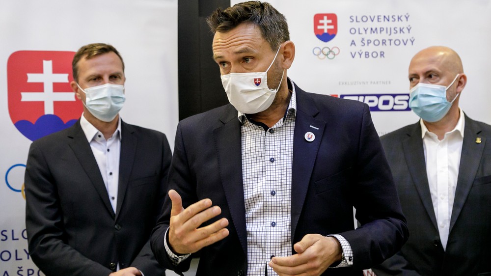 Poslanec Krošlák kandiduje na prezidenta tenisového zväzu. Chce podporiť mládež