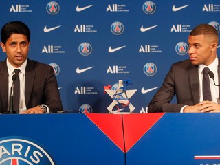 Kylian Mbappé a prezident PSG Nasser Al-Khelaifi.