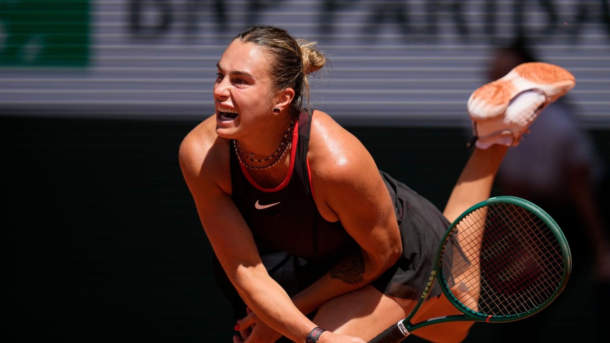 Aryna Sabalenková počas prvého kola na Roland Garros.