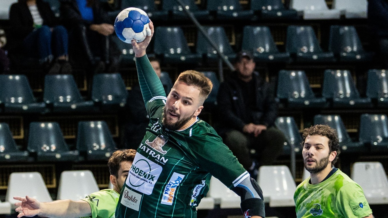 Tomáš Rečičár v drese Tatrana Prešov.