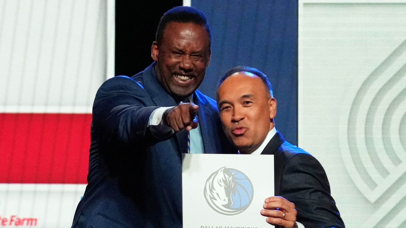 Dallas vyhral draftovú lotériu 2025