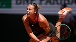 Aryna Sabalenková počas prvého kola na Roland Garros.