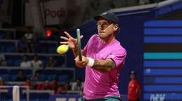 Alex Molčan.
