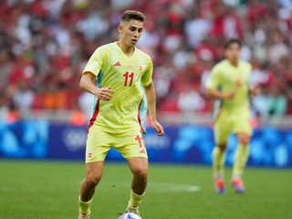 Fermin Lopez v drese Španielska