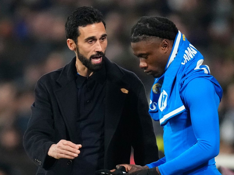 Alvaro Arbeloa a Eduardo Camavinga