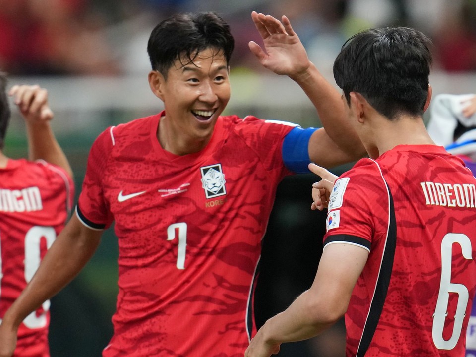 Son Heung-min sa teší z gólu