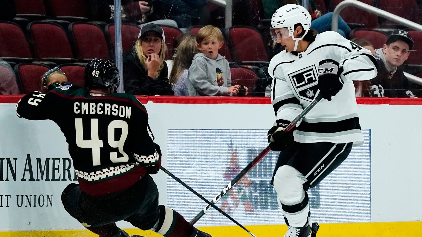 Martin Chromiak (vpravo) v drese Los Angeles Kings. 