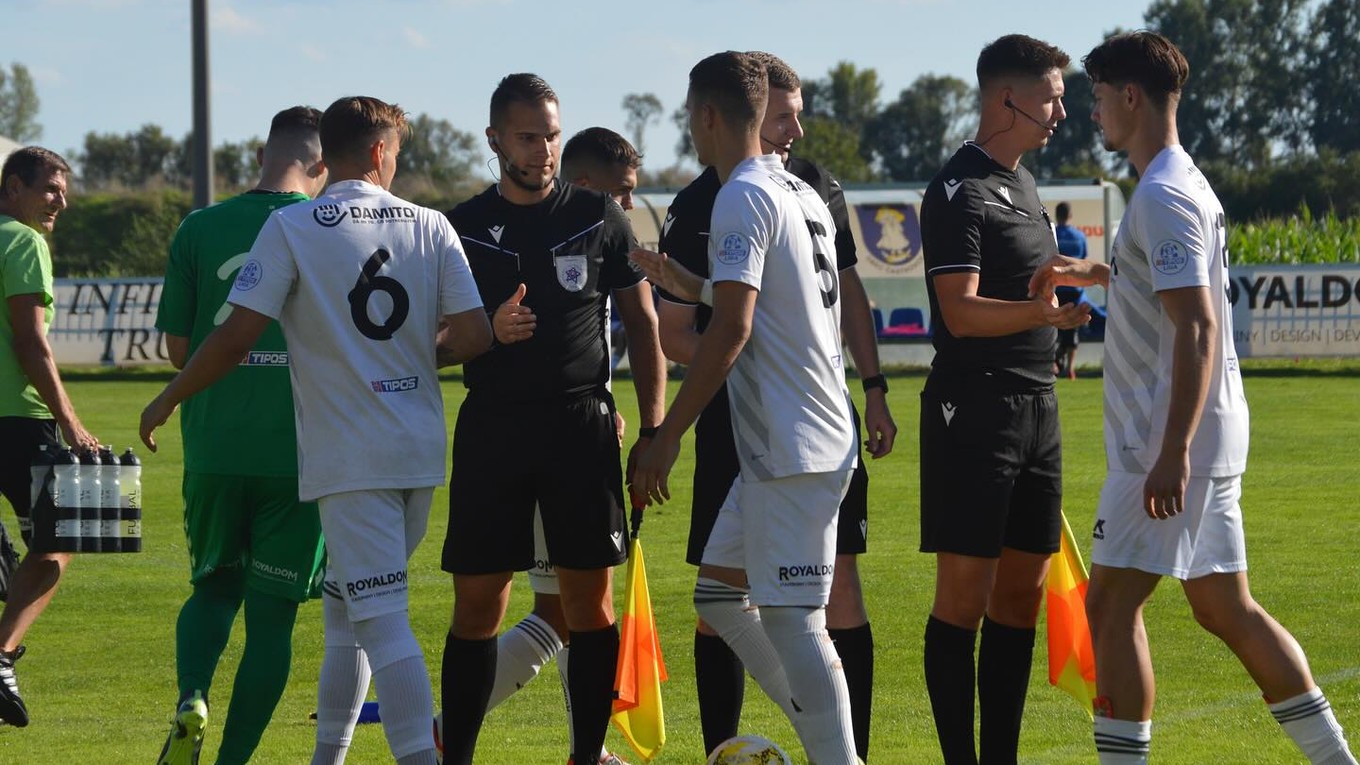 Futbalisti OK Častkovce.