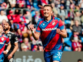 Dávid Krčík (číslo 37).