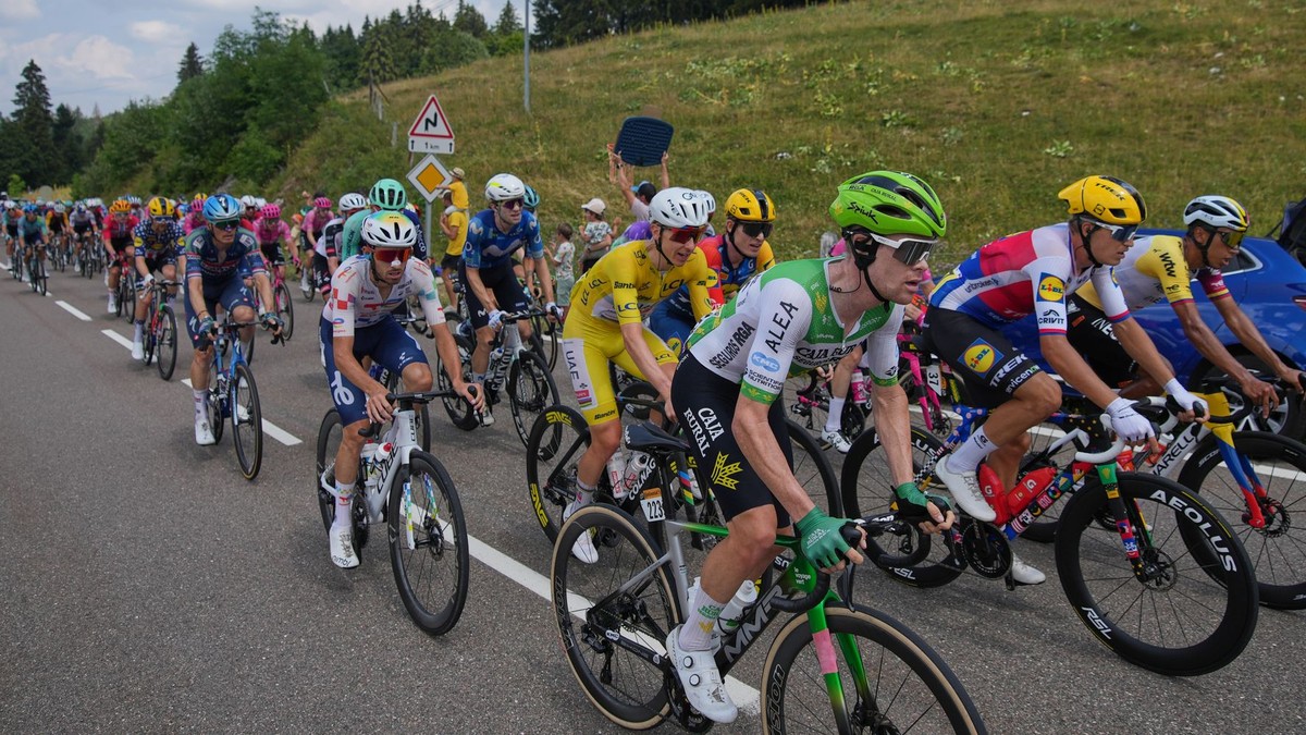 16. etapa na Tour de France 2026 dnes. Aké výsledky ponúkne utorok? Sledujte preteky LIVE.