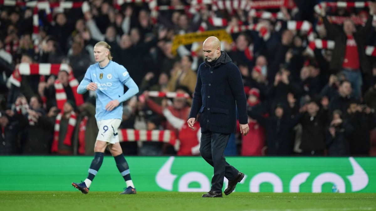 Pep Guardiola a Erling Haaland po prehre s Arsenalom.