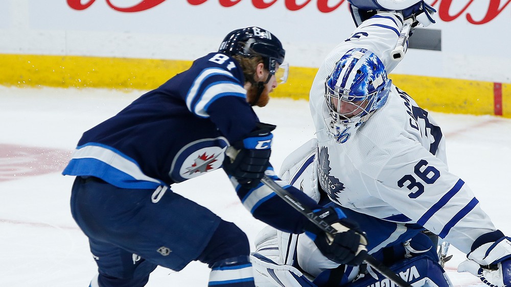NHL Kyle Connor vyhral Lady Byng Trophy