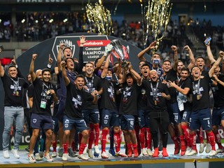Futbalisti CF Monterrey sa tešia z triumfu v Lige majstrov zóny CONCACAF.