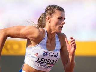 Slovenská atlétka Daniela Ledecká počas MS 2022. 