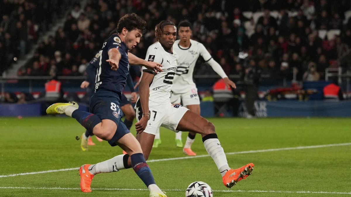 Jérémy Jacquet v drese Rennes