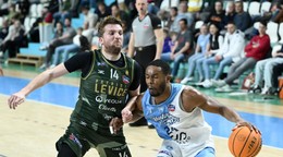 David Abrhám (Levice) a Justin Windell Gordon (Nitra).