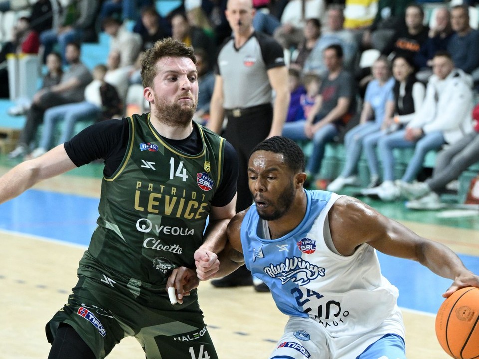 David Abrhám (Levice) a Justin Windell Gordon (Nitra).