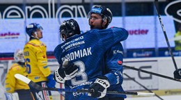 Jakub Chromiak a Carter Robertson.