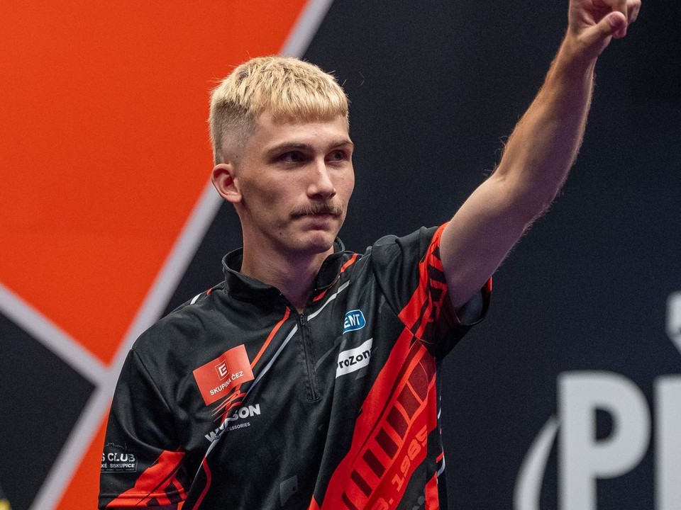 Slovenský šípkar Martin Homola počas Czech Darts Open 2026.