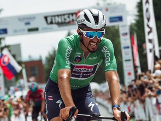 Julian Alaphilippe v cieli pretekov Okolo Slovenska 2024.