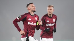 Slovenský futbalista Lukáš Haraslín zo Sparty Praha sa teší z gólu počas zápasu Sparta Praha - Aberdeen.