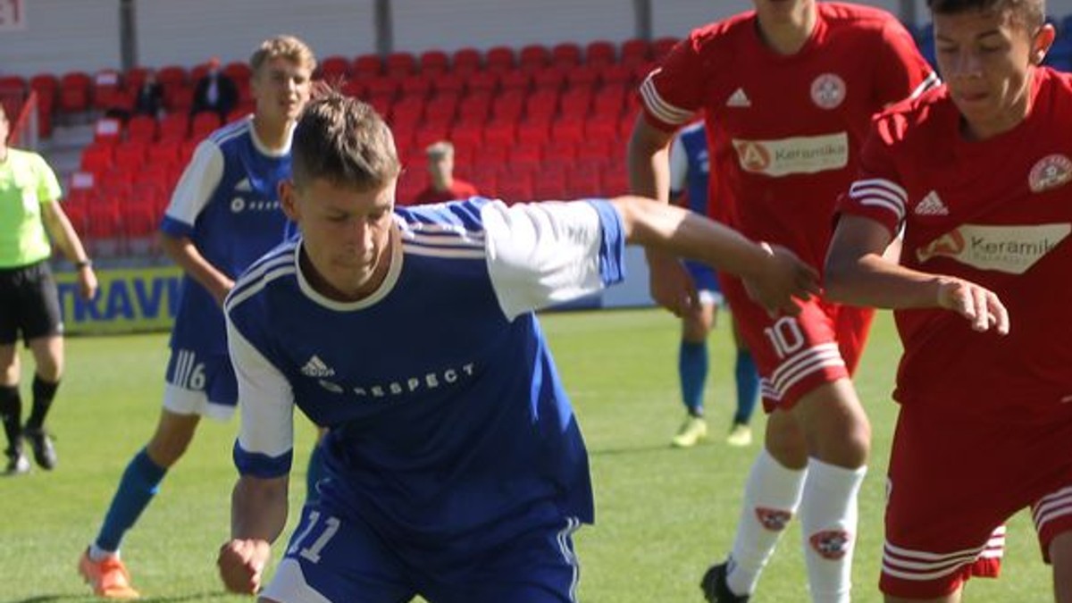 Hugo Šott v drese Partizána Bardejov.