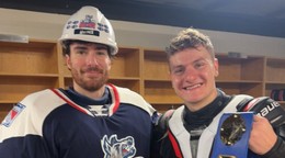 Adam Sýkora (vpravo)