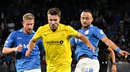 Stanislav Lobotka (vpravo) a jeho spoluhráč Kevin De Bruyne (vľavo) v zápase proti Bodö/Glimt.