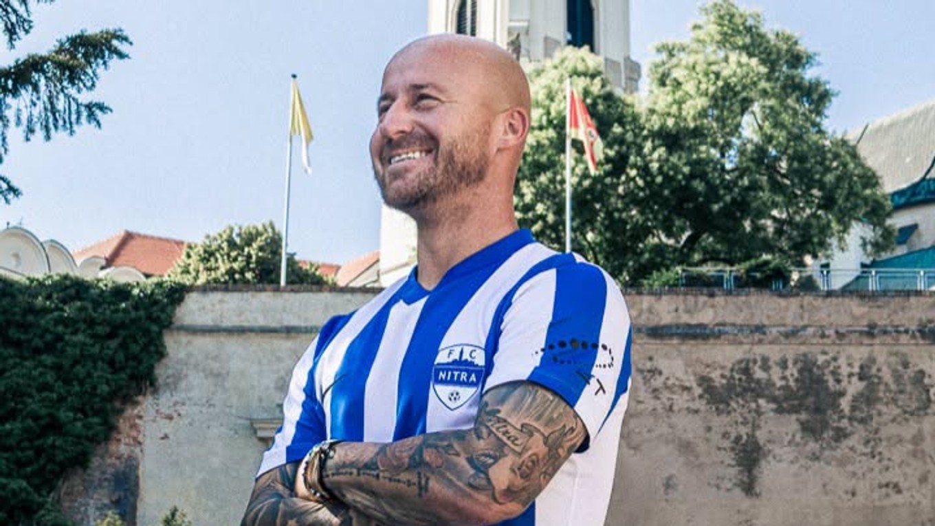 Miroslav Stoch v drese FC Nitra