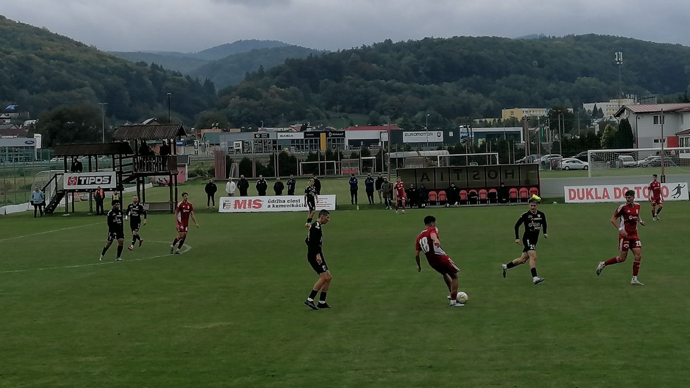 Momentka zo zápasu Banská Bystrica B - Rimavská Sobota.