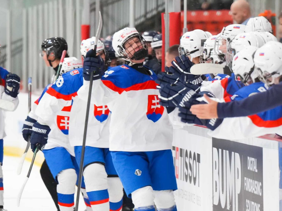 Slovenské hokejistky do 18 rokov. 