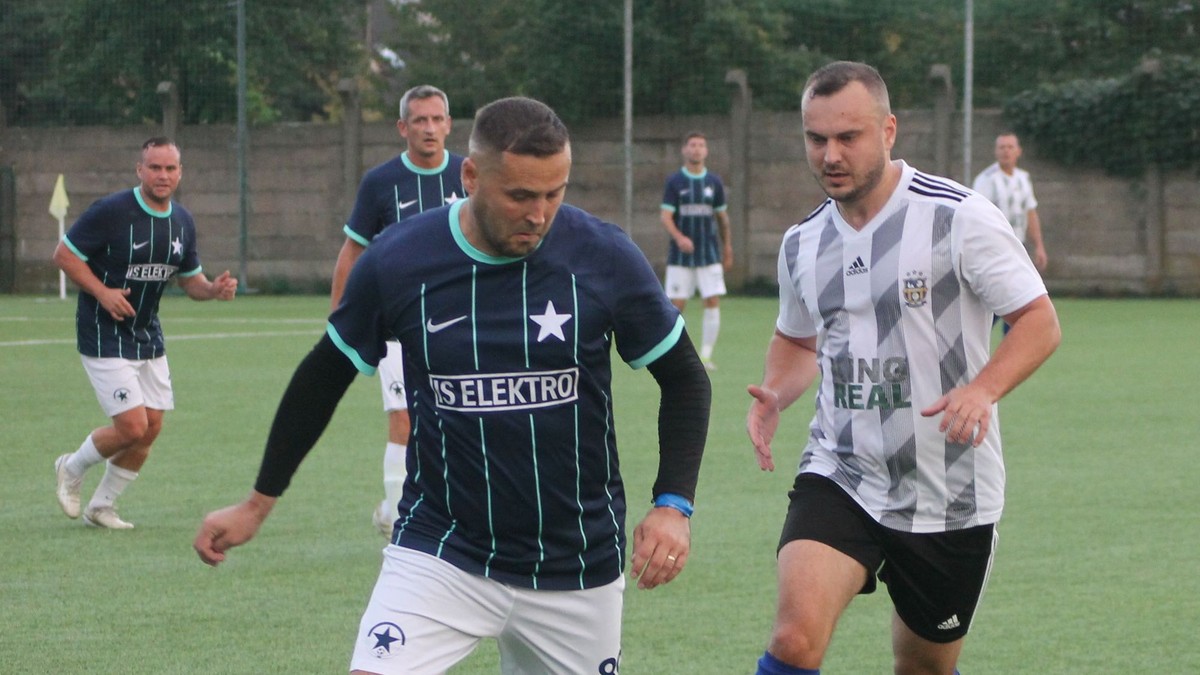 Fotka zo zápasu siedmej ligy ObFZ Bardejov.