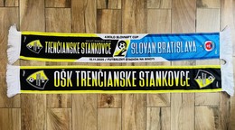 Domáci pripravili na zápas špeciálne šály.