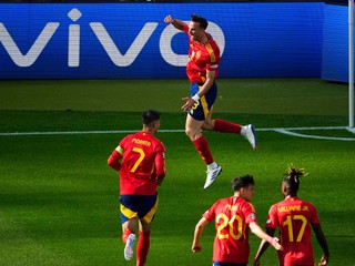 Španieli oslavujú gól