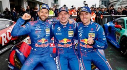 Max Verstappen vyhral vytrvalostné preteky na Mercedese