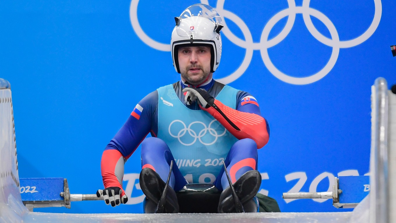 Slovenský sánkár Jozef Ninis.