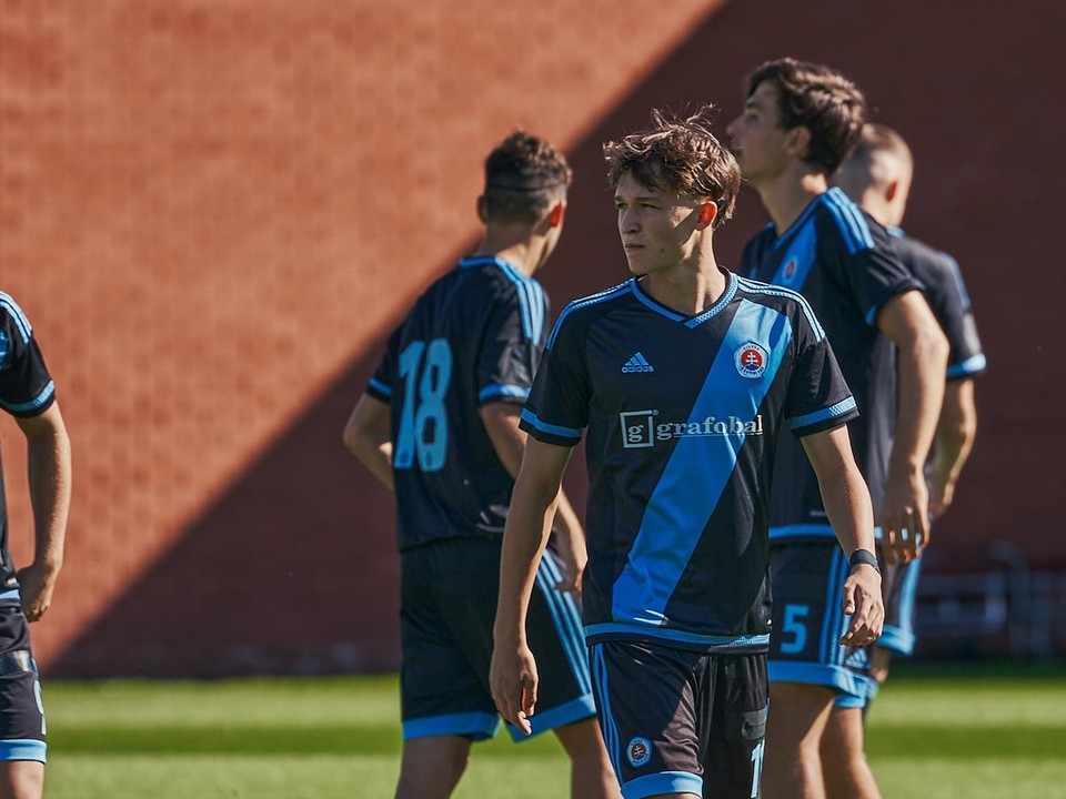 Mladí futbalisti ŠK Slovan Bratislava.