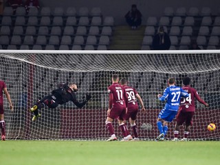 Momentka zo zápasu FC Turín - Empoli Calcio.