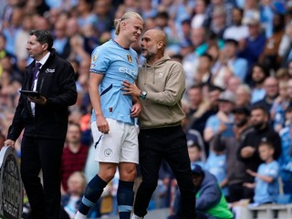 Pep Guardiola a Erling Haaland.