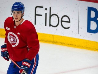 Juraj Slafkovský na tréningu Montrealu Canadiens.