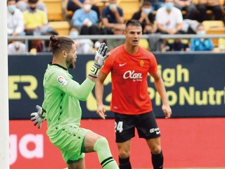 Martin Valjent v drese RCD Mallorca.
