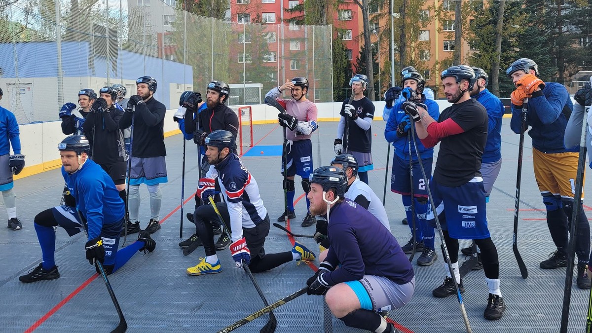 Hokejbal: Popradskí Piráti triumfoval v rozhodujúcom zápasu a postúpili