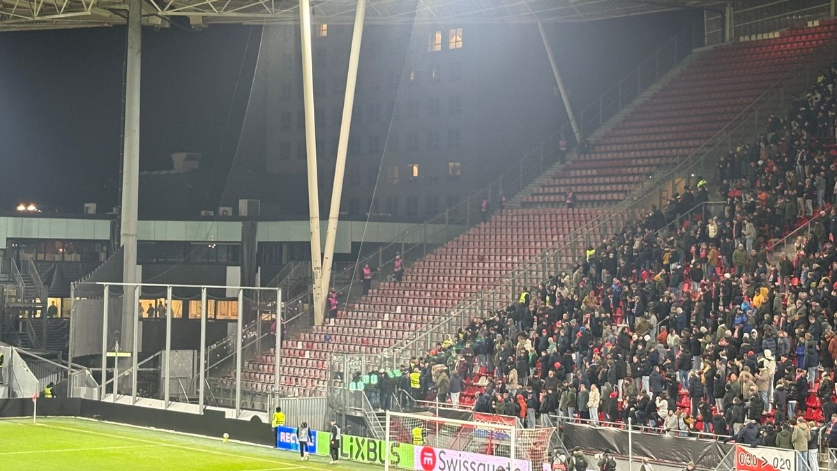 Sektor Genku po zásahu polície.