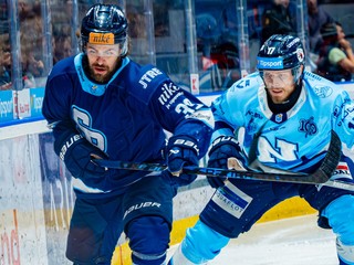 Momentka zo zápasu Slovan Bratislava - HK Nitra