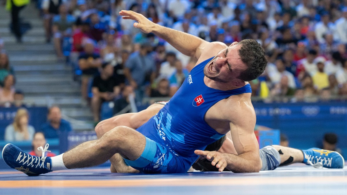 Sny o zlate sa rozpadli. Salkazanov v Šamoríne neobháji titul majstra Európy